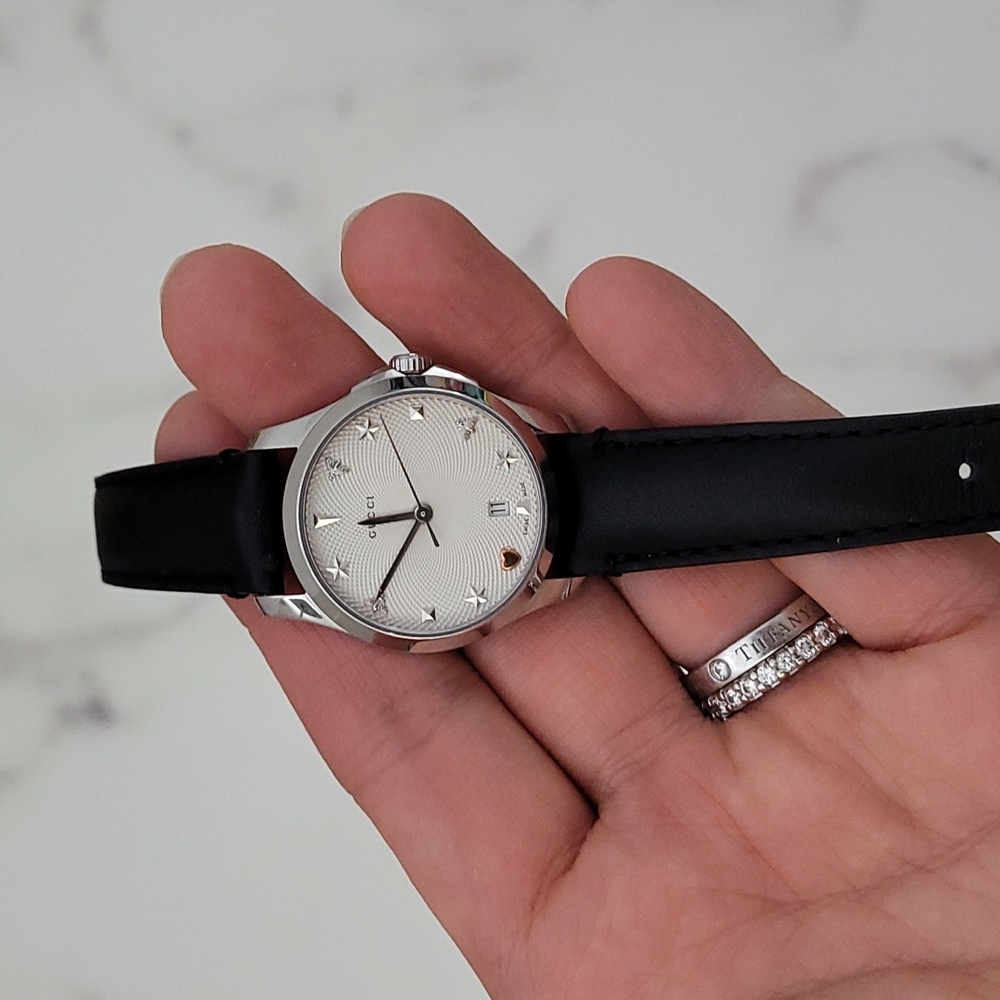 Gucci black leather watch